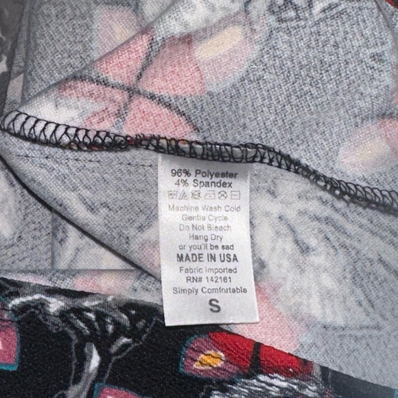 LuLaRoe Black and Red Floral Kaleidoscope Pencil Skirt - Picture 3 of 3